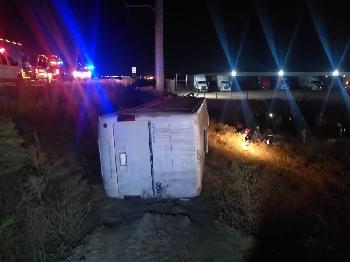 La unidad accidentada esta mañana en el Altiplano. (Especial)