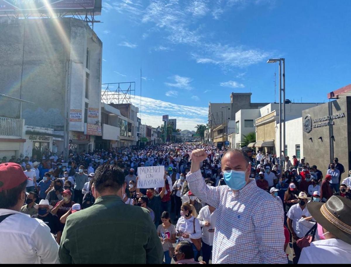 Nayar Mayorquin buscar ser candidato de Morena.