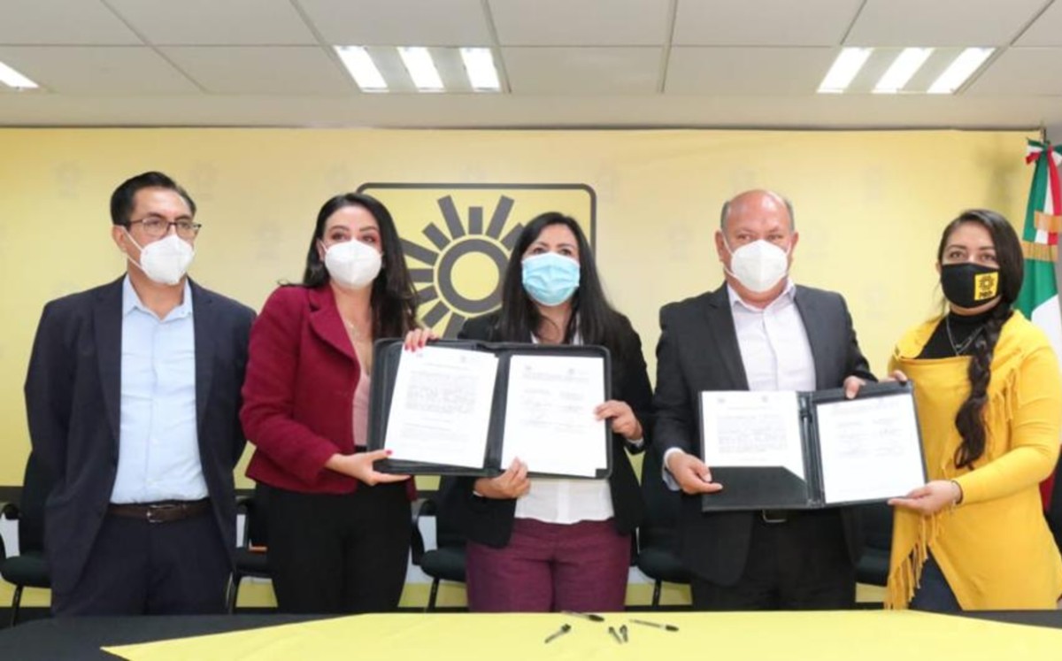 El PRD también firmó un convenio de colaboración Sí por México. (Especial)