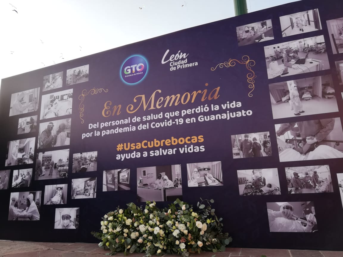 Reconocen al personal médico (Foto Dany Béjar)