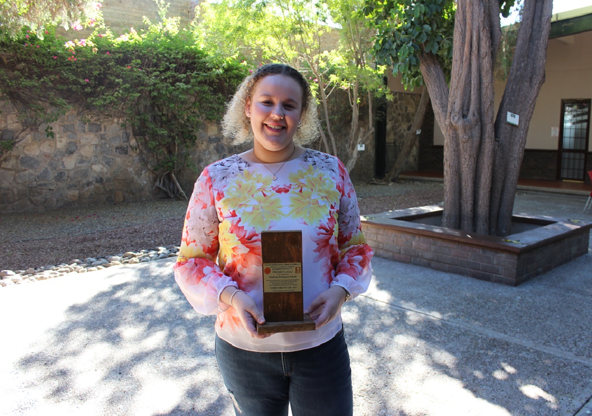 Para la alumna, la distinción representa una gran responsabilidad como futura arquitecta. (Cortesía)