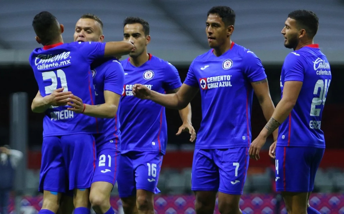 Cruz Azul durante partido de Liga MX (Imago7)