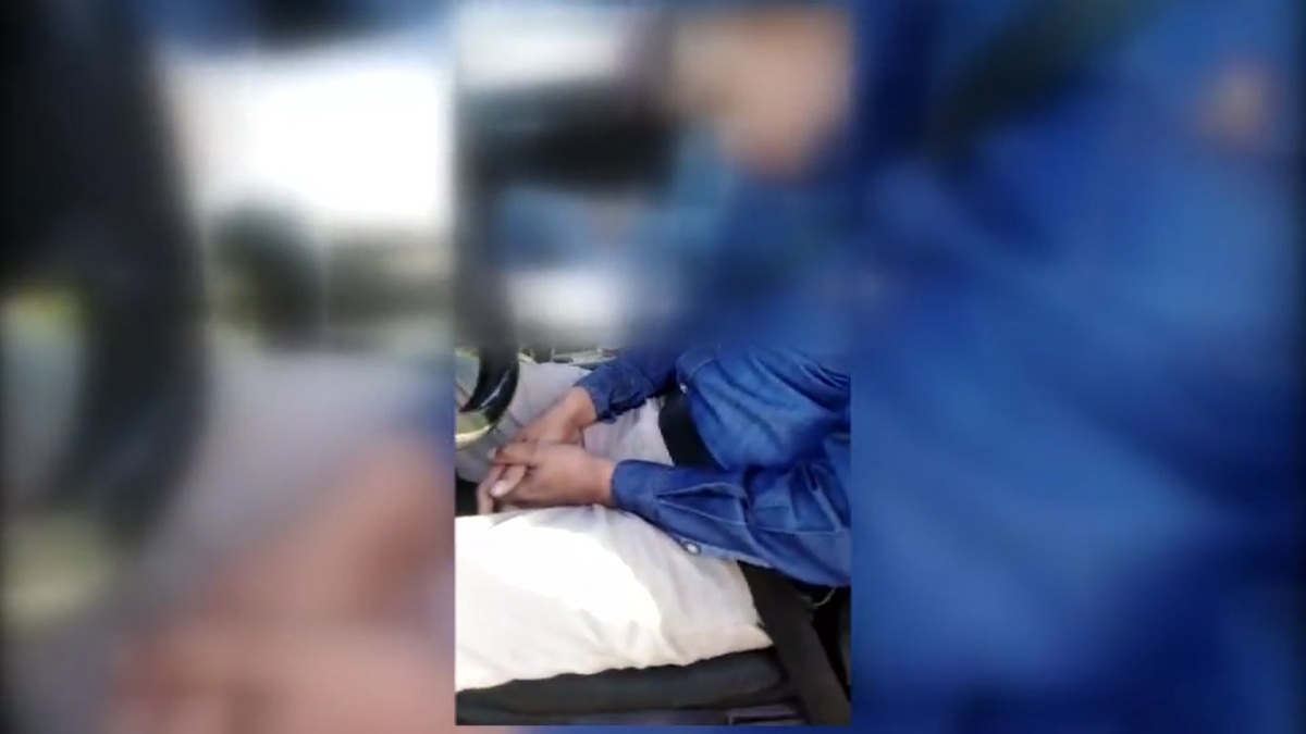Graban a conductor dormido al volante sobre carretera a Colombia. Foto: Especial.