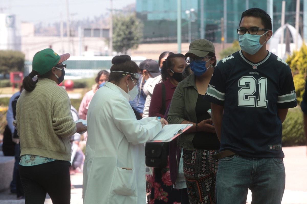 14 hospitales reportaron entre 95 y 98 por ciento de ocupación en camas. | Tania Contreras