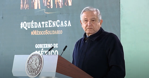 El presidente Andrés Manuel López Obrador durante su conferencia mañanera en Bavispe, Sonora.