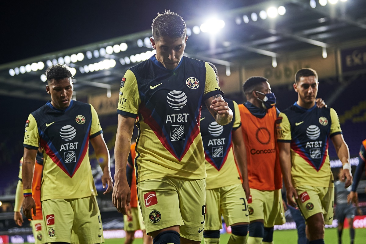 Santiago Cáseres en el juego contra el Atlanta (Mexsport)