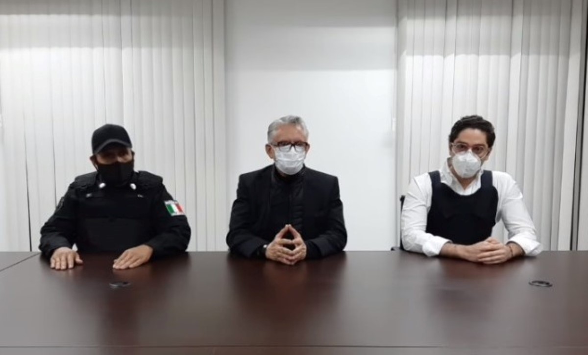 El fiscal de Jalisco denunció que los empleados del bar limpiaron la escena del crimen de Aristóteles Sandoval. | Especial