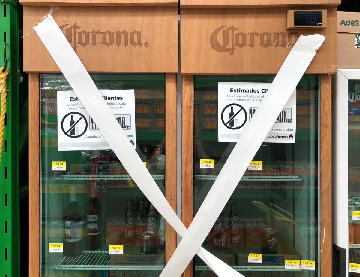 La Ley Seca busca evitar las reuniones en CdMx durante la pandemia por covid-19. (Cuartoscuro)