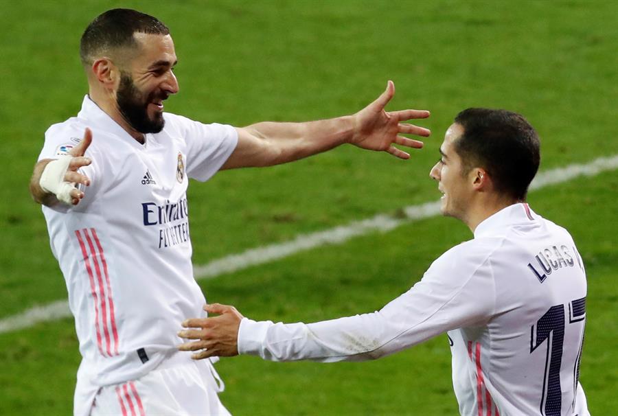 Karim Benzema y Lucas Vázquez marcaron en el triunfo del Real Madrid (EFE)