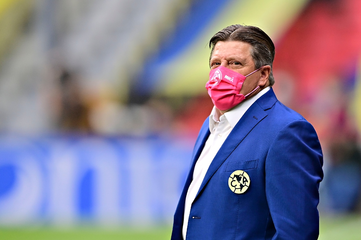 Miguel Herrera deja de ser el técnico de América (Imago7)