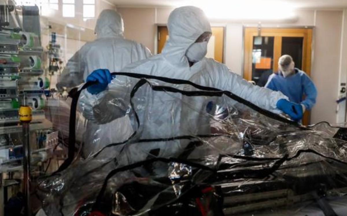 La variante británica de coronavirus también circula en Bélgica. (EFE)