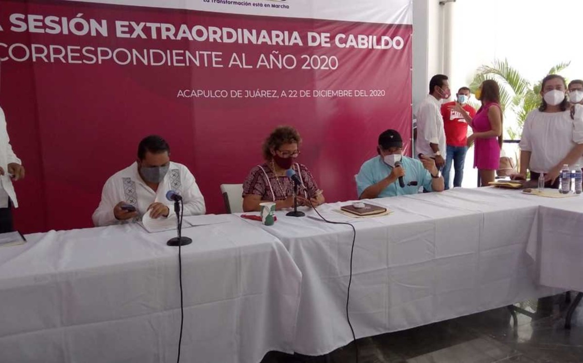 Alcaldesa de Acapulco pide licencia para buscar gubernatura de Guerrero