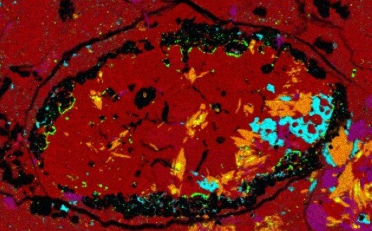 Un meteorito delata que hay un asteroide desconocido rico en agua. (DPA)