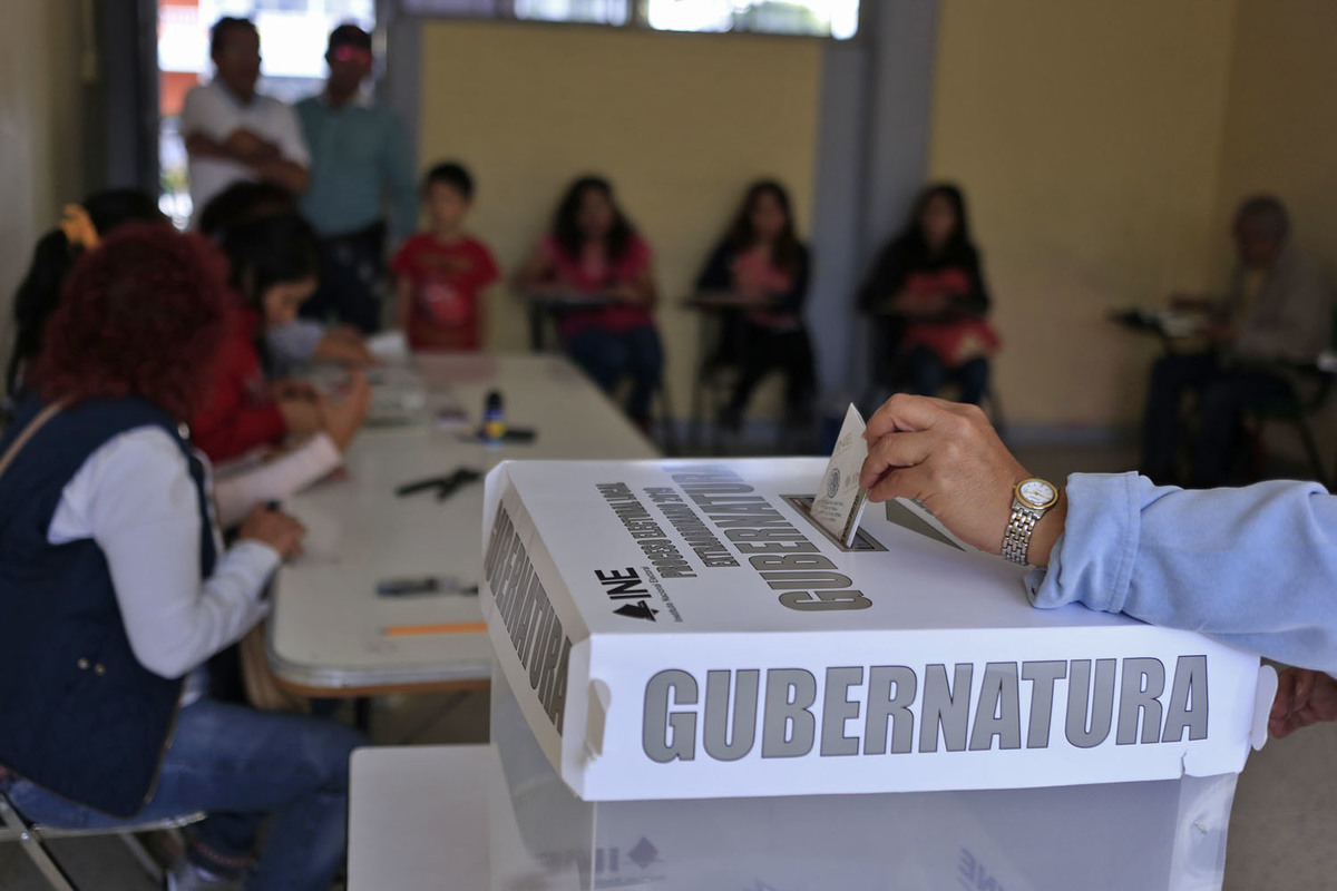Desde 2005 se permite el voto a los migrantes desde el extranjero. (Andrés Lobato)