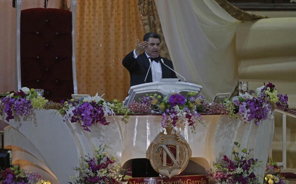 UIF denuncia ante FGR a iglesia 'La Luz del Mundo' y a su líder, Naasón Joaquín García