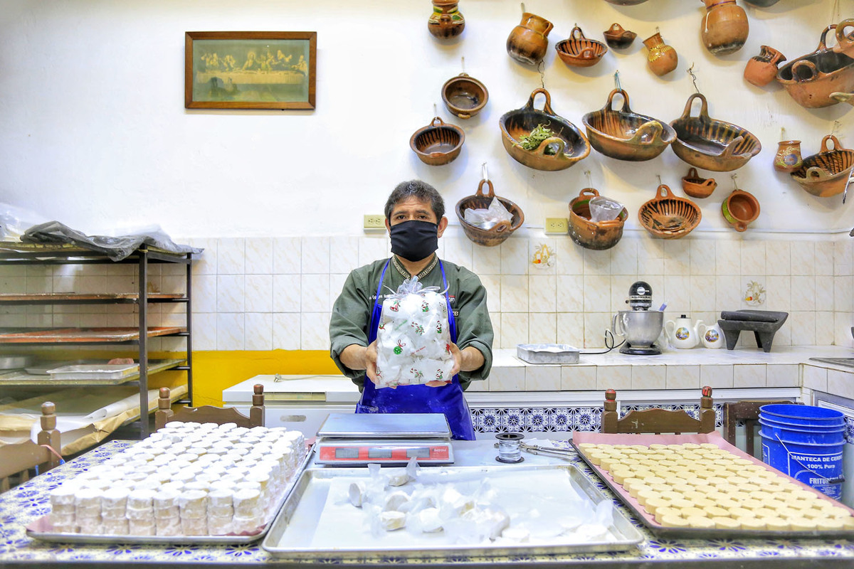 Polvorones sevillanos. (Andrés Lobato)