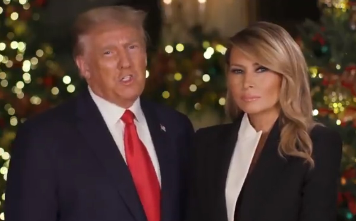 La pareja presidencial publicó un video para felicitar a la población.