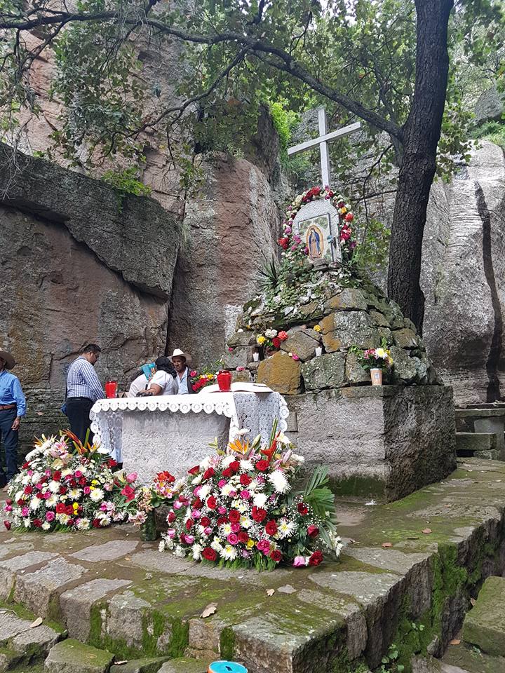 Cañón de los milagros en San José Iturbide y su altar clandestino