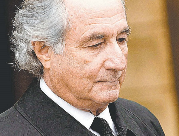 En 2008 fue arrestado luego de que confesó a sus dos hijos que su modalidad de trabajo se había desplomado. ARCHIVO Y EFE