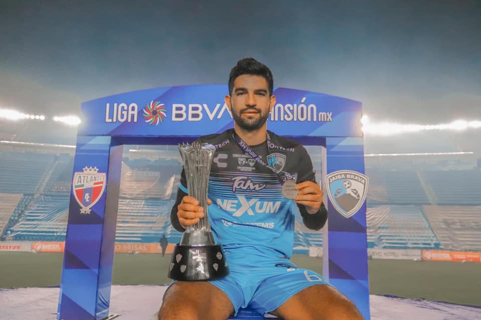 Diego de Buen, jugador de la Jaiba Brava del Tampico-Madero