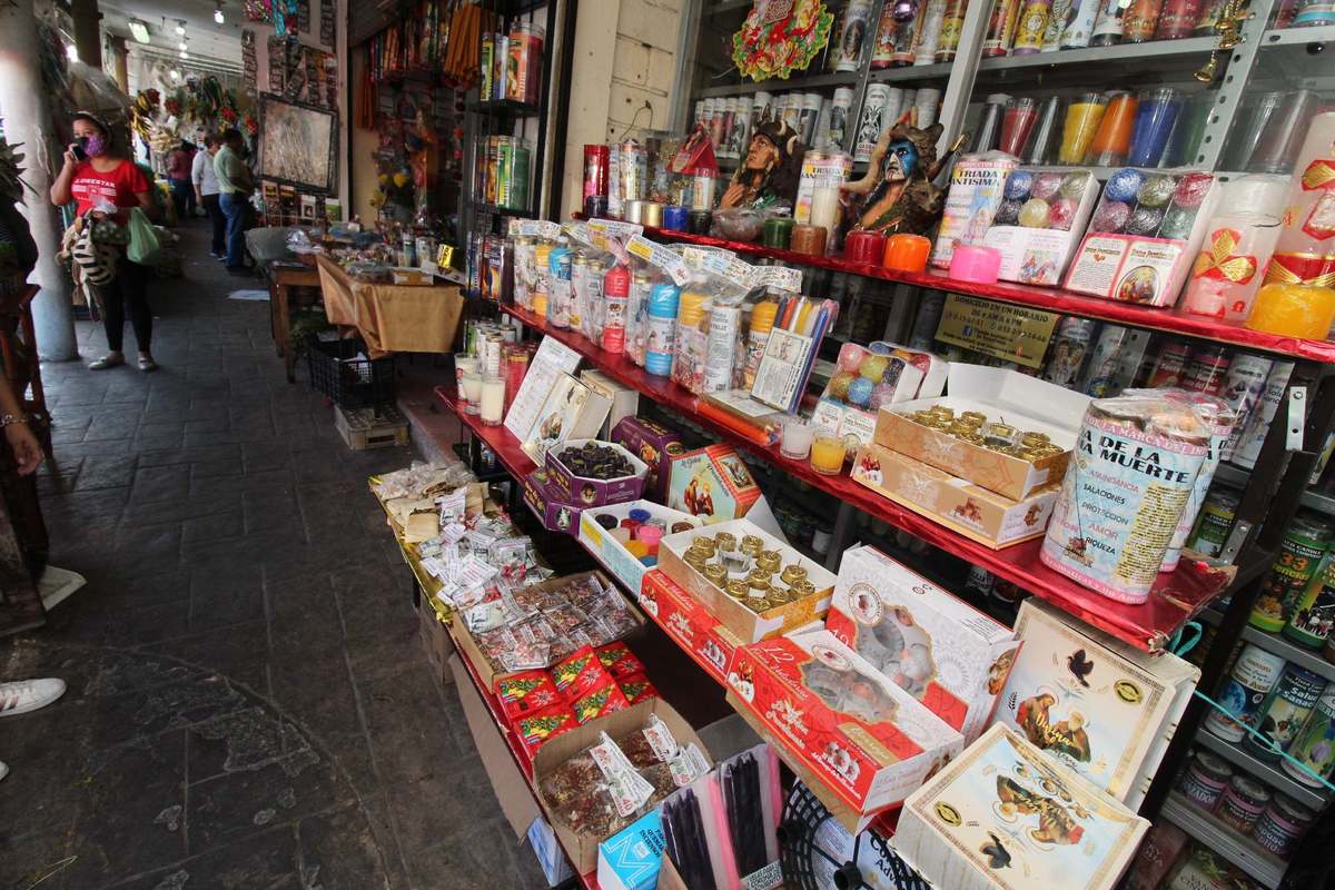 Durante estos días se esperan altas ventas de los artículos, principalmente en los mercados municipales.