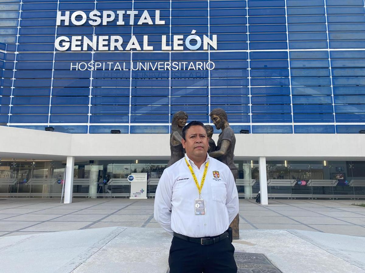 En Hospital General de León van más de 700 empleados contagiados de covid-19.
