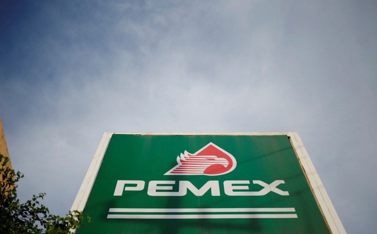 Sener restringe importación y exportación de combustibles a empresas privadas