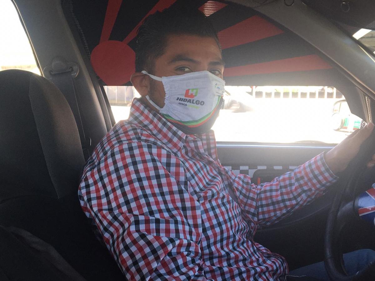 Trabajadores del transporte público deben portar protección sanitaria. (Especial)