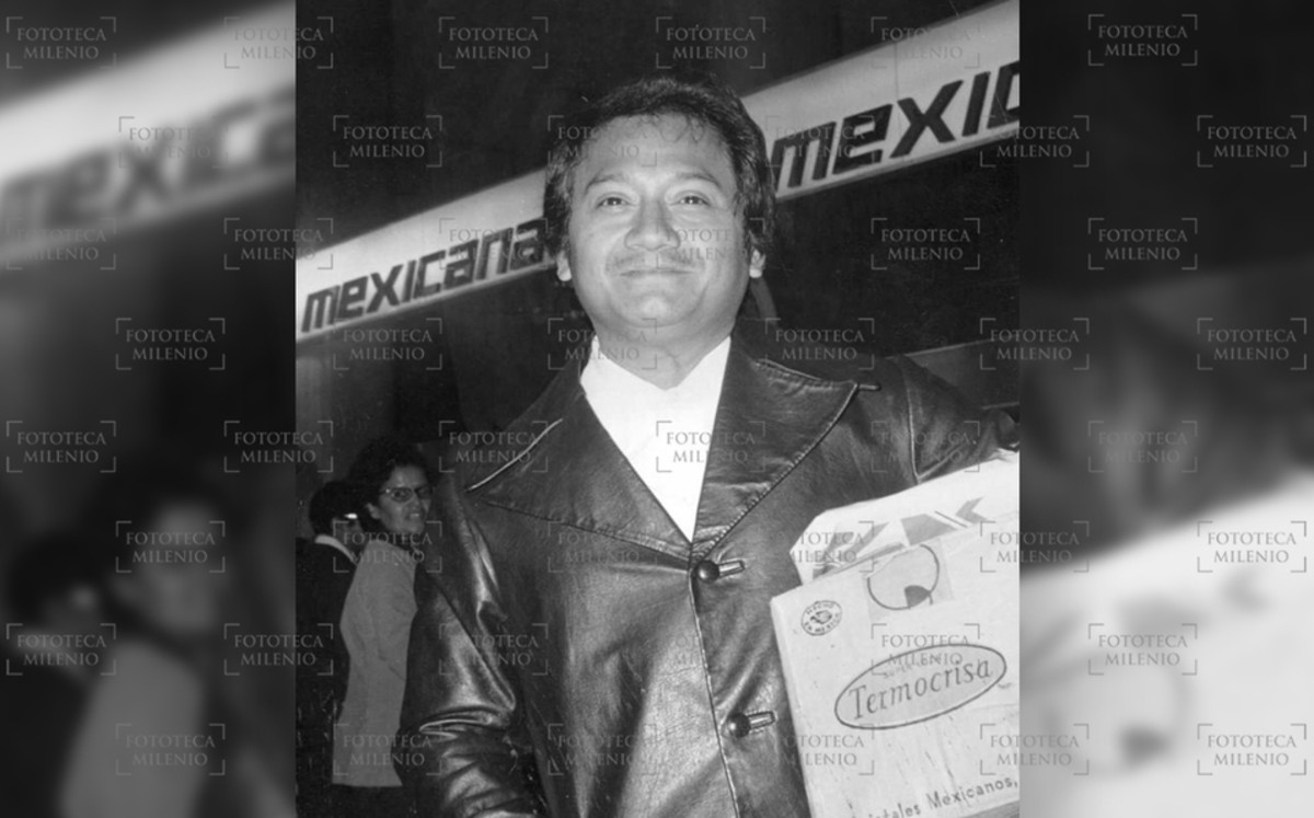 El último vuelo de Armado Manzanero... los restos del maestro ya están en Mérida