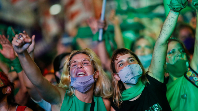 Aborto legal en Argentina es ley: así celebran feministas