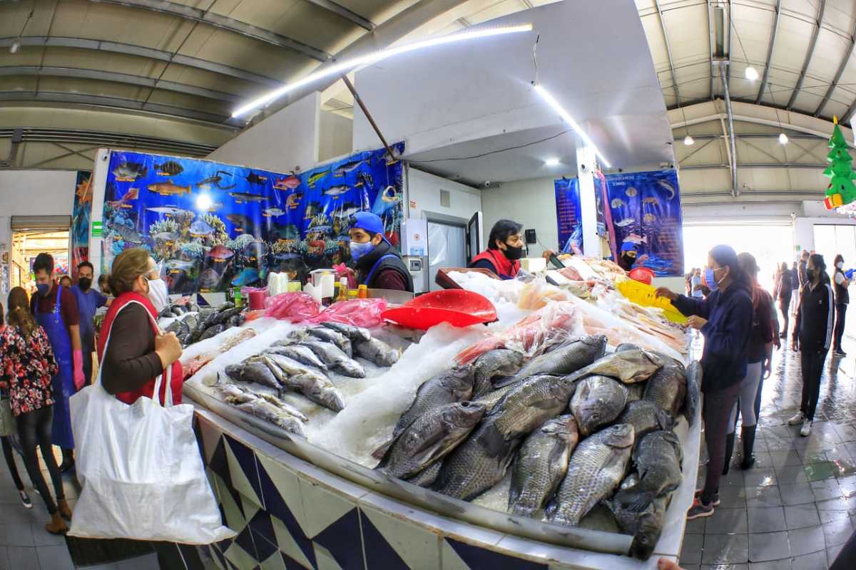 Camarones y jaibas son los productos más solicitados. (Andrés Lobato)