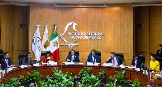 El IECM pidió retirar publicidad electoral con fotos de menores de edad. | Cuartoscuro