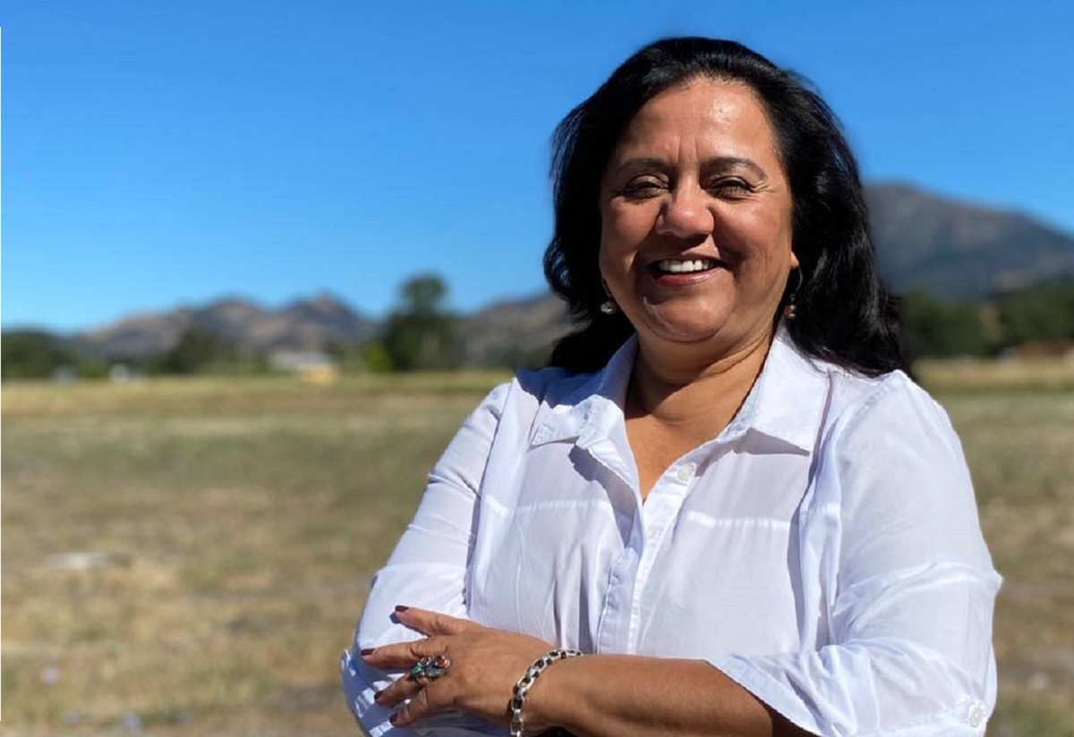 Iraís López Ortega es de origen mixteca y migrante en California. Foto tomada de su página de campaña