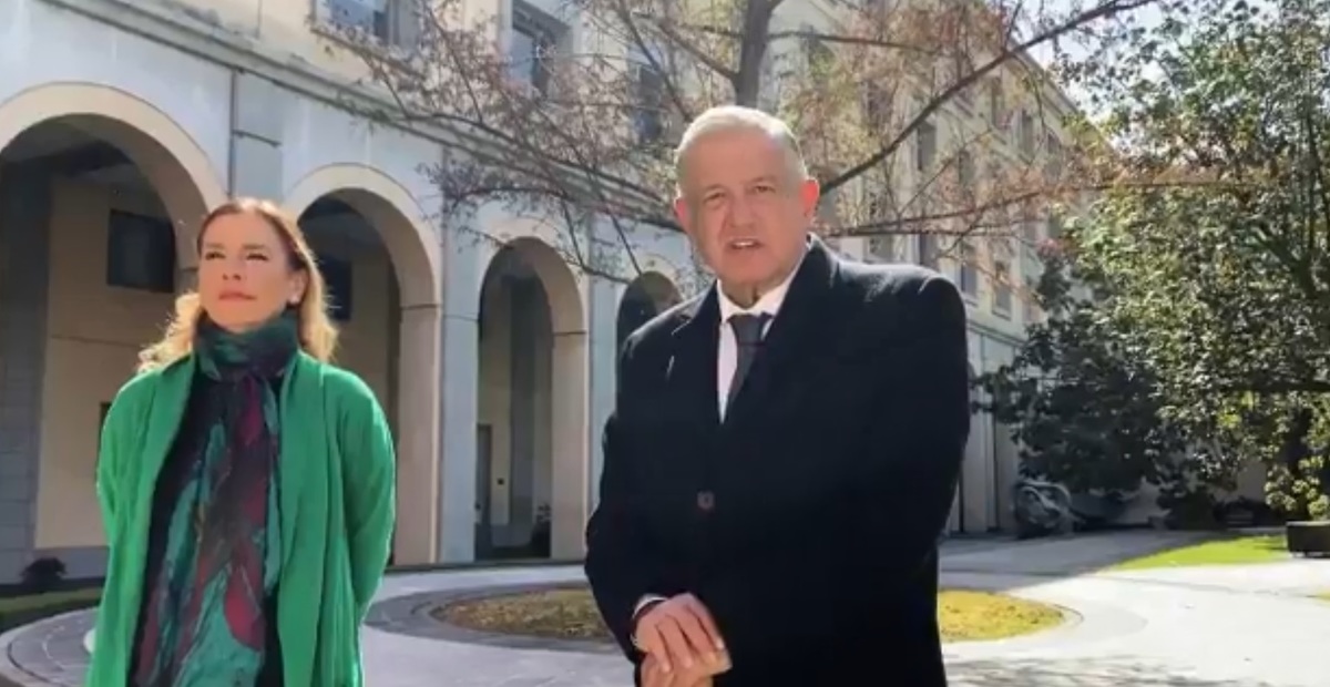 Andrés Manuel López Obrador y Beatriz Gutiérrez Müller. (Captura)