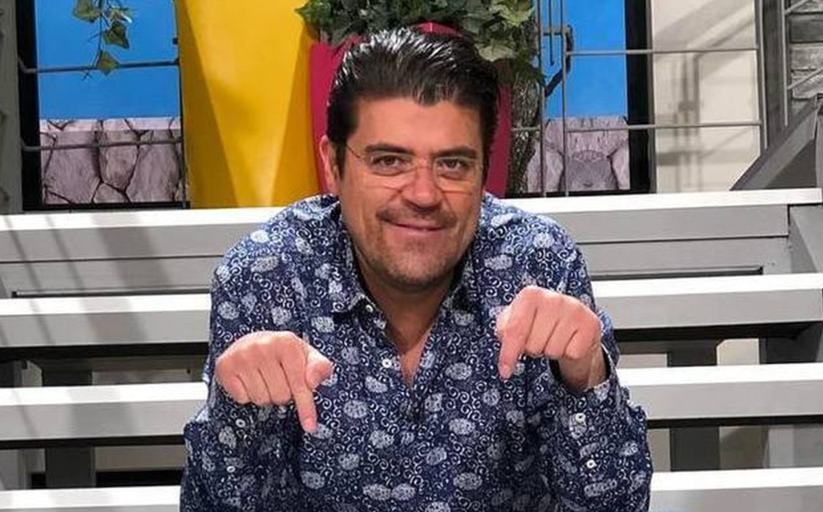 El conductor compartió imágenes de su recién nacida en Instagram.  (Especial)