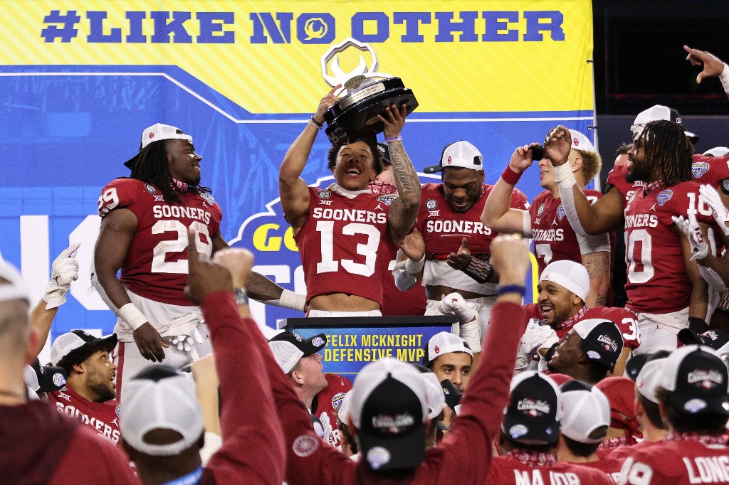 Oklahoma derrotó a Florida en el Cotton Bowl (AFP)