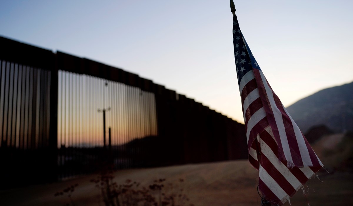 Los recién nacidos fueron deportados de EU junto con sus madres. | AP