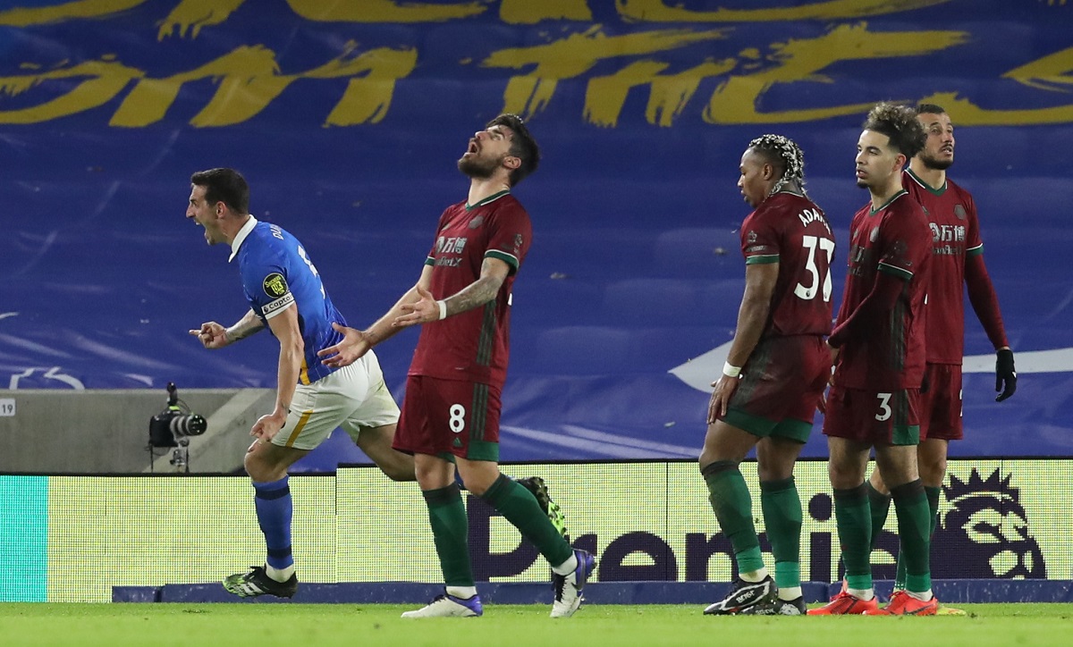 Los Wolves se ahogan y dejan ir el triunfo frente al Brighton (Reuters)