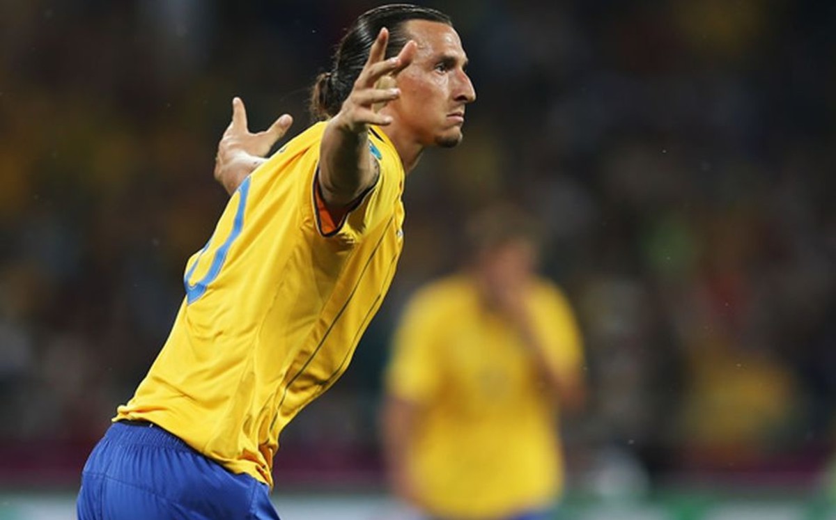 Zlatan Ibrahimovic, con la selección de Suecia (AFP)