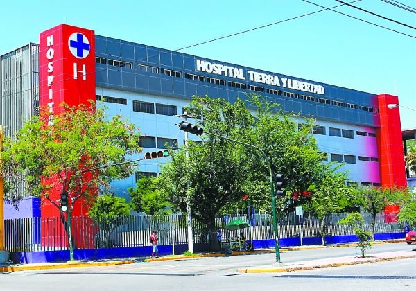 El hospital de Tierra y Libertad ya no recibe pacientes, dada la situación. Leonel Rocha