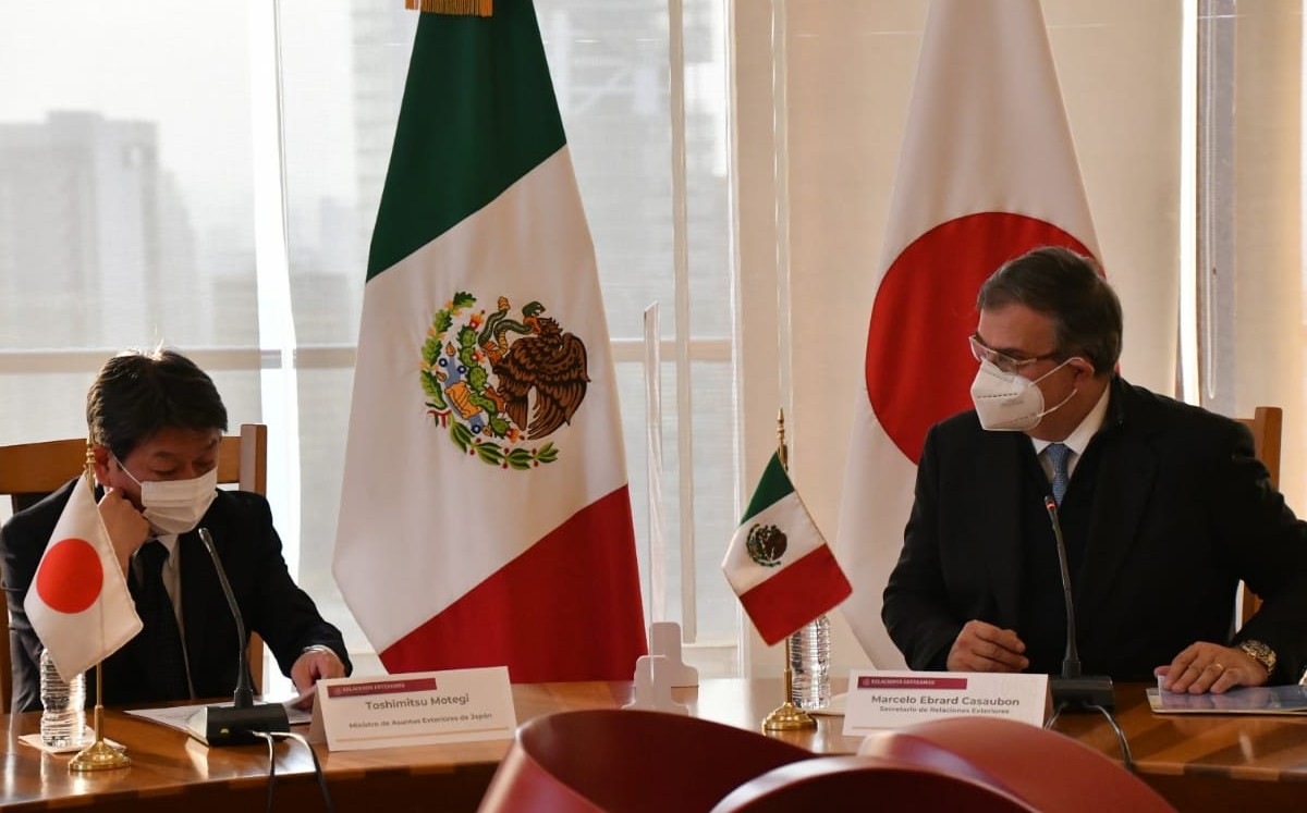 Marcelo Ebrard calificó la reunión de trabajo con su homólogo Toshimitsu Motegi como fructífera. (Especial)