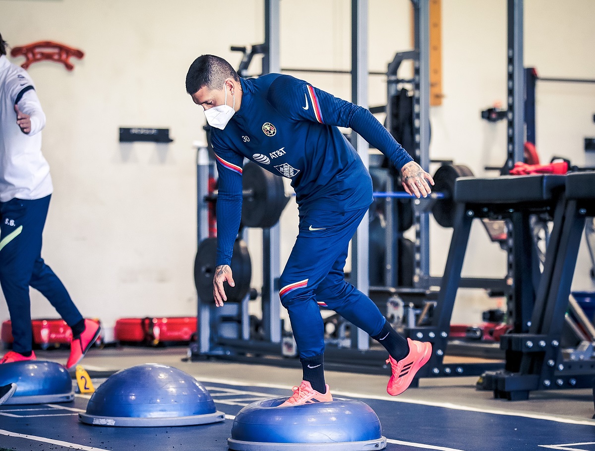 Nicolás Castillo trabaja en su recuperación. Cortesía: Club América