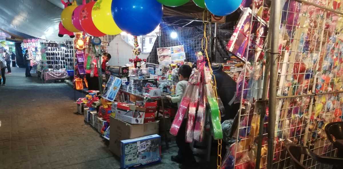 Reyes Magos prefieren juguetes a crédito. (Adolfo Tenahua)
