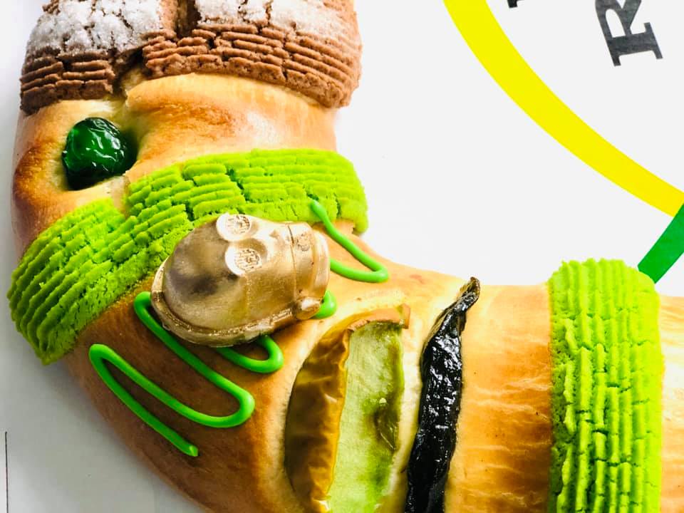 Rosca de Reyes de Star Wars se vende en Tampico. (Facebook)