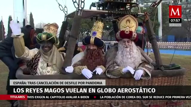 Los Reyes Magos vuelan en globo aerostático