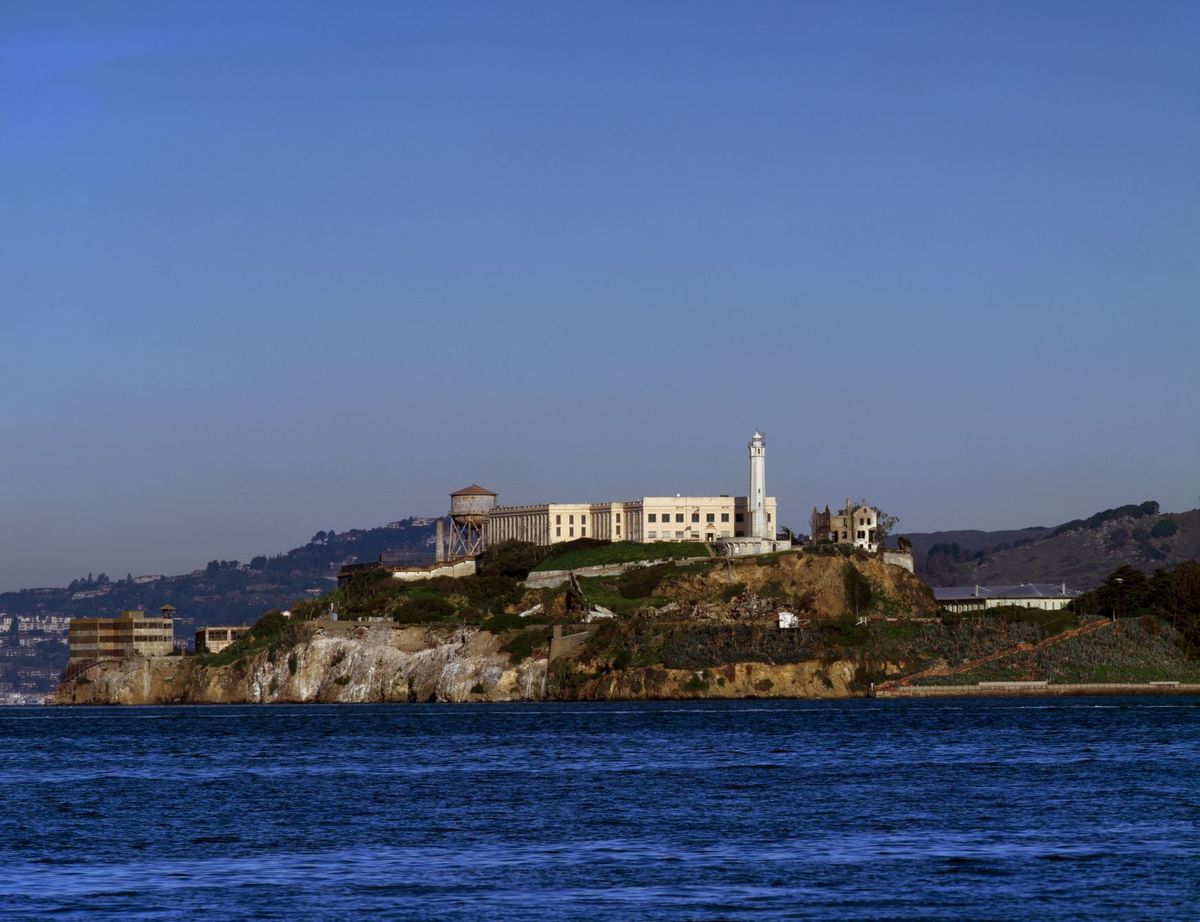 Prisión de Alcatraz, en la isla del mismo nombre, cerca de la Bahía de San Francisco. Foto: Library of Congress