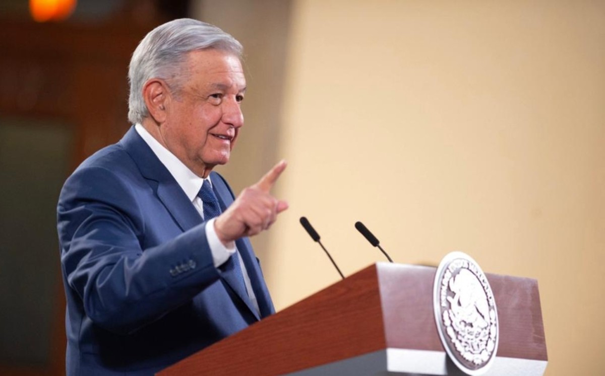 AMLO descarta salida de López-Gatell del gobierno federal