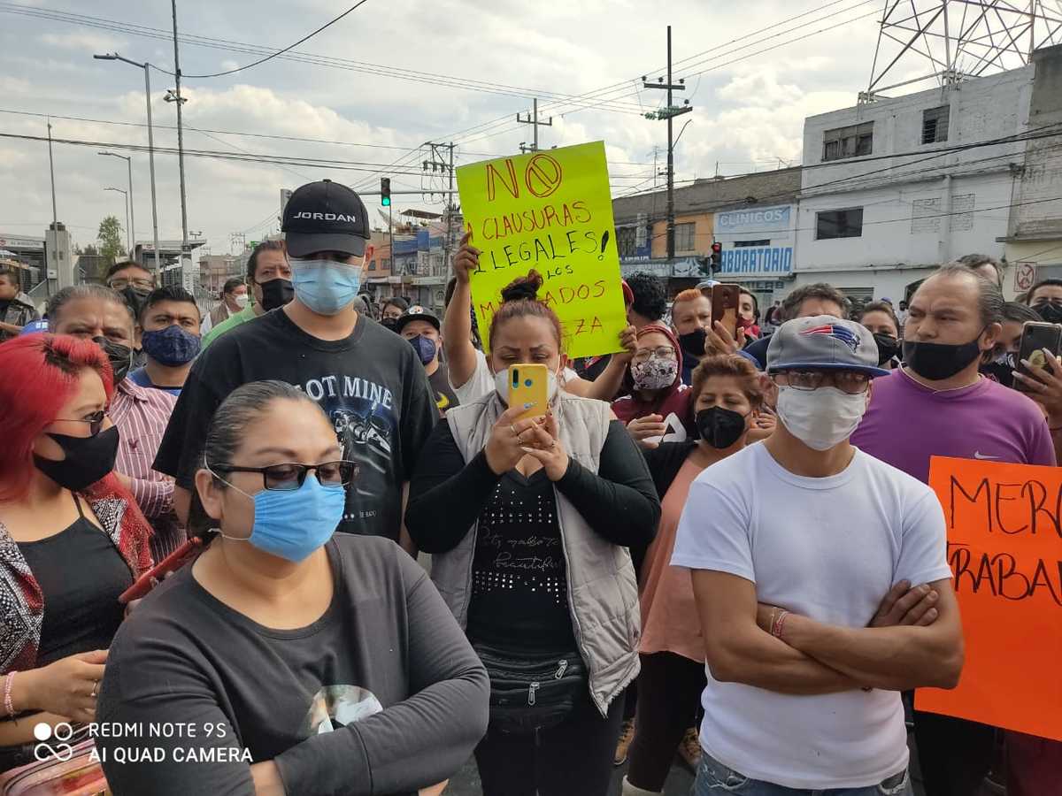 "Los compañeros de tianguis no están cumpliendo con las medidas". | Zuleyma García