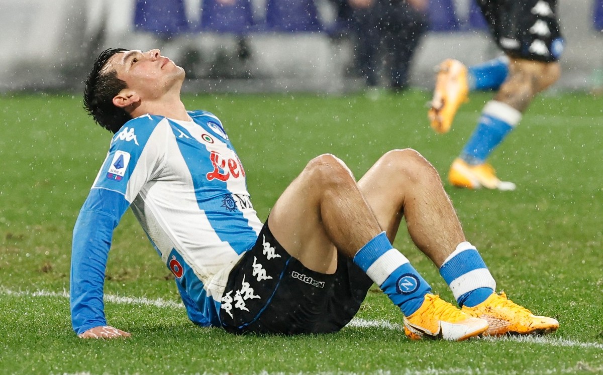 Hirving Lozano fue titular en la derrota del Napoli ante Spezia (Reuters)