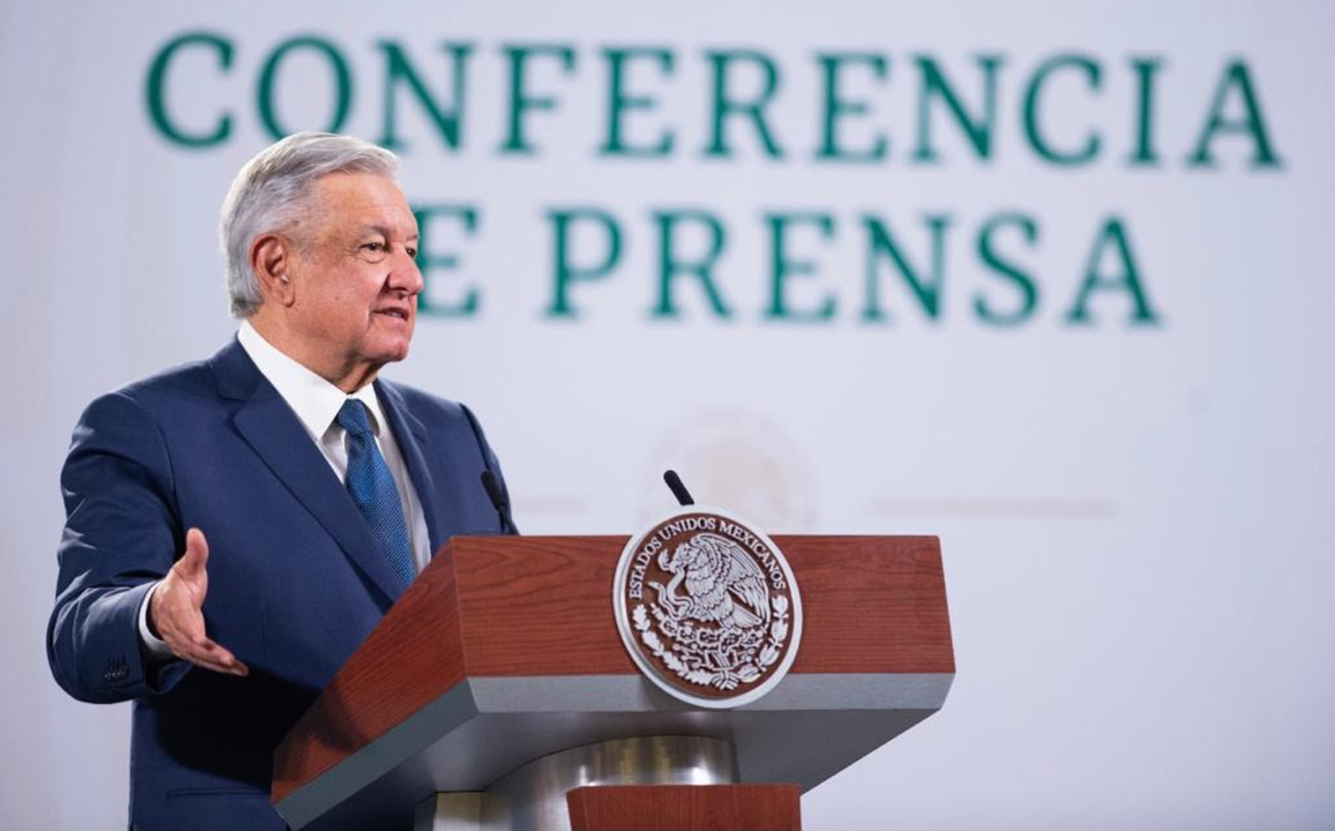 El Presidente durante su conferencia del 6 de enero en Palacio Nacional. (Cortesía)